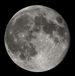 La Tierra pudo tener dos lunas