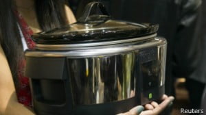 Una olla que funciona a control remoto.