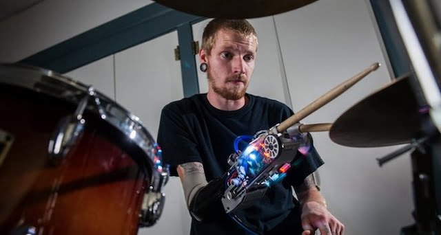 Jason Barnes 